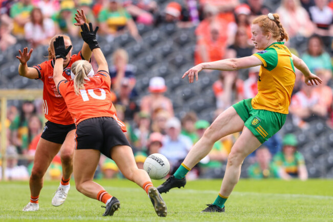 evelyn-mcginley-kicks